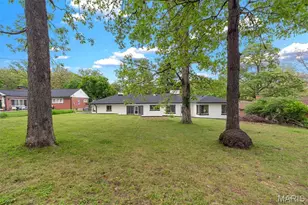 7308 Shiloh Ln, Affton, MO 63123 - Photo 17