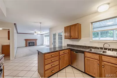 2054 Krause Hill Place Place, Florissant, MO 63031 - Photo 11