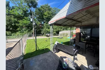 5740 Greer Avenue, Saint Louis, MO 63120 - Photo 3