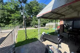 5740 Greer Ave, Saint Louis, MO 63120 - Photo 3