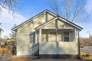 434 Harrison Ave, Ferguson, MO 63135 - Photo 1