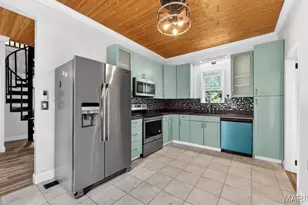 1424 Sulphur Ave, Saint Louis, MO 63110 - Photo 7
