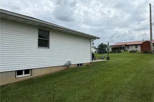810 Houston Dr, Palmyra, MO 63461 - Photo 59