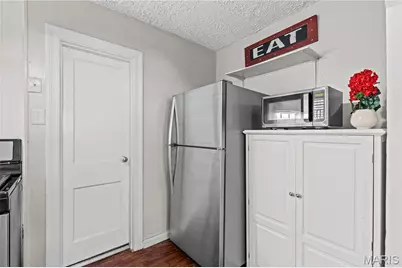 3210 Royalton Avenue, Saint Louis, MO 63114 - Photo 17