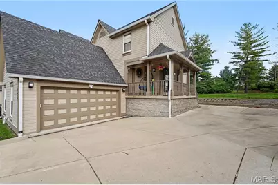5522 Bourbeuse Common #4, Weldon Spring, MO 63304 - Photo 3