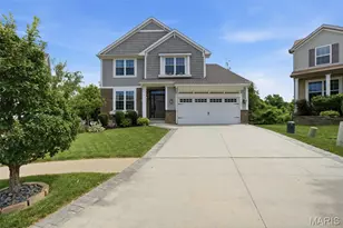327 Madeira Ct, Saint Peters, MO 63376 - Photo 3