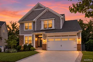 327 Madeira Ct, Saint Peters, MO 63376 - Photo 1