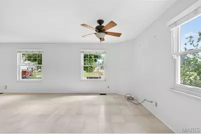3123 Donnycave Lane, Maryland Heights, MO 63043 - Photo 9