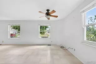 3123 Donnycave Ln, Maryland Heights, MO 63043 - Photo 9