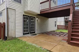 638 Cascade Lk Ct, Ballwin, MO 63021 - Photo 17