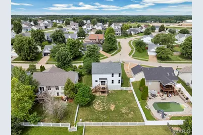 4030 Jessica Drive, Wentzville, MO 63385 - Photo 35