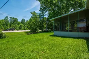 3410 Brunswick Dr, Florissant, MO 63033 - Photo 3