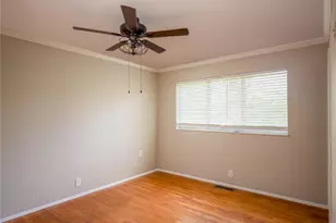 3410 Brunswick Dr, Florissant, MO 63033 - Photo 17