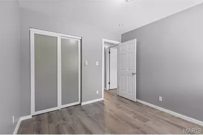 9128 Villaridge Court, Saint Louis, MO 63123 - Photo 17