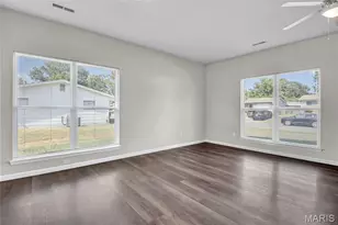 1420 Swallow Ln, Florissant, MO 63031 - Photo 5