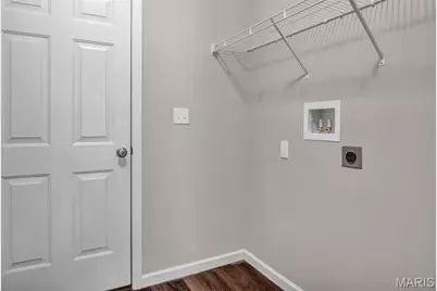 1420 Swallow Lane, Florissant, MO 63031 - Photo 7