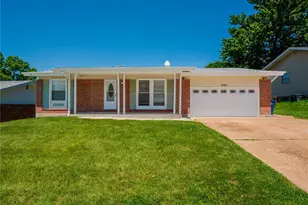 4347 Varano Dr, Florissant, MO 63033 - Photo 1