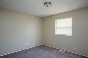 4347 Varano Dr, Florissant, MO 63033 - Photo 13