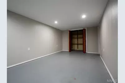 4347 Varano Drive, Florissant, MO 63033 - Photo 27