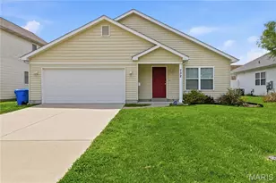 732 Charbonier Rd, Florissant, MO 63031 - Photo 1