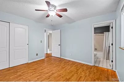11918 Wexford Place Drive, Maryland Heights, MO 63043 - Photo 19