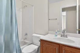 812 Whispering Village Cir, Ballwin, MO 63021 - Photo 33