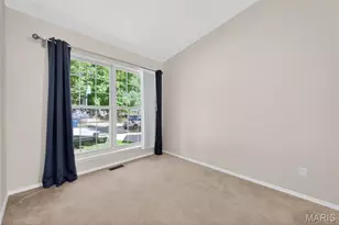 812 Whispering Village Cir, Ballwin, MO 63021 - Photo 7