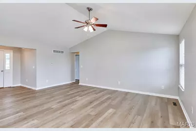 10 Sugarberry Court, Troy, MO 63379 - Photo 9