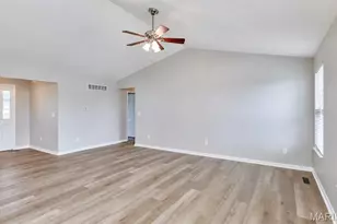 10 Sugarberry Ct, Troy, MO 63379 - Photo 9