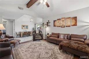704 Hemingway Ln, Weldon Spring, MO 63304 - Photo 7