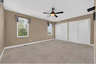 4590 Grandcastle Drive, Saint Louis, MO 63128 - Photo 25