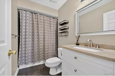4590 Grandcastle Drive, Saint Louis, MO 63128 - Photo 29