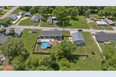 310 Virginia Street, Saint Genevieve, MO 63670 - Photo 5