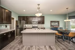 545 Crystal Stream Dr, Wentzville, MO 63385 - Photo 13