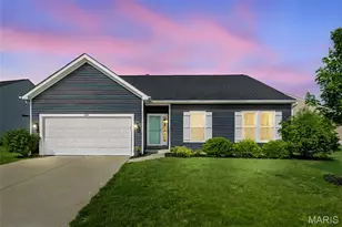 545 Crystal Stream Dr, Wentzville, MO 63385 - Photo 1