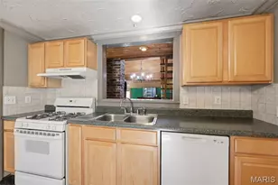 418 Oak Tree Dr, Webster Groves, MO 63119 - Photo 11