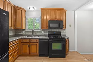 7 Sunnyfield Rd, Saint Peters, MO 63376 - Photo 7