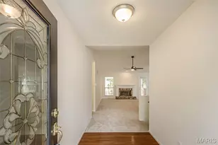 11365 Brierhall Cir, Maryland Heights, MO 63043 - Photo 5
