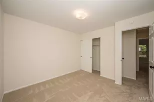 11365 Brierhall Cir, Maryland Heights, MO 63043 - Photo 27