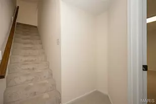 11365 Brierhall Cir, Maryland Heights, MO 63043 - Photo 29