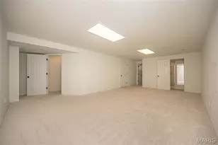 11365 Brierhall Cir, Maryland Heights, MO 63043 - Photo 31