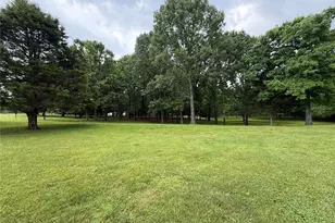 19901 Providence Dr, Lebanon, MO 65536 - Photo 47