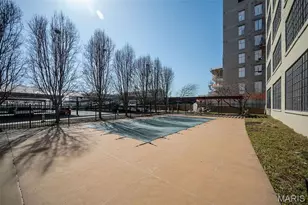 4100 Forest Park Ave, Saint Louis, MO 63108 - Photo 49