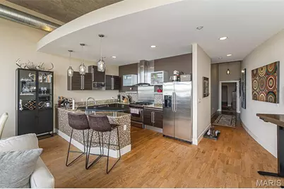 4100 Forest Park Avenue #501, Saint Louis, MO 63108 - Photo 7