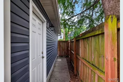 4226 Connecticut Street, Saint Louis, MO 63116 - Photo 25