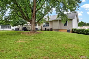 324 Lyons Dr, Troy, MO 63379 - Photo 31