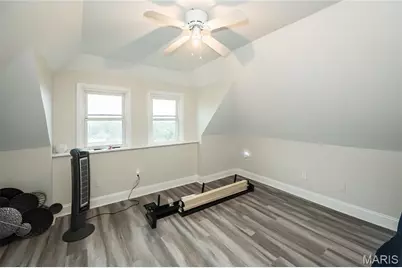 1829 Oregon Avenue, Saint Louis, MO 63104 - Photo 29