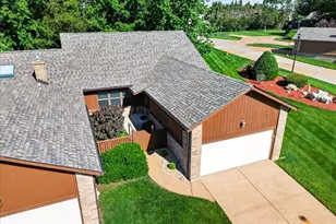 5421 Ct Of Cedars, Saint Louis, MO 63128 - Photo 33