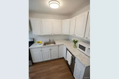 810 Loyola Drive, Florissant, MO 63031 - Photo 3