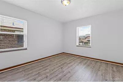 5449 Mardel Avenue, Saint Louis, MO 63109 - Photo 15